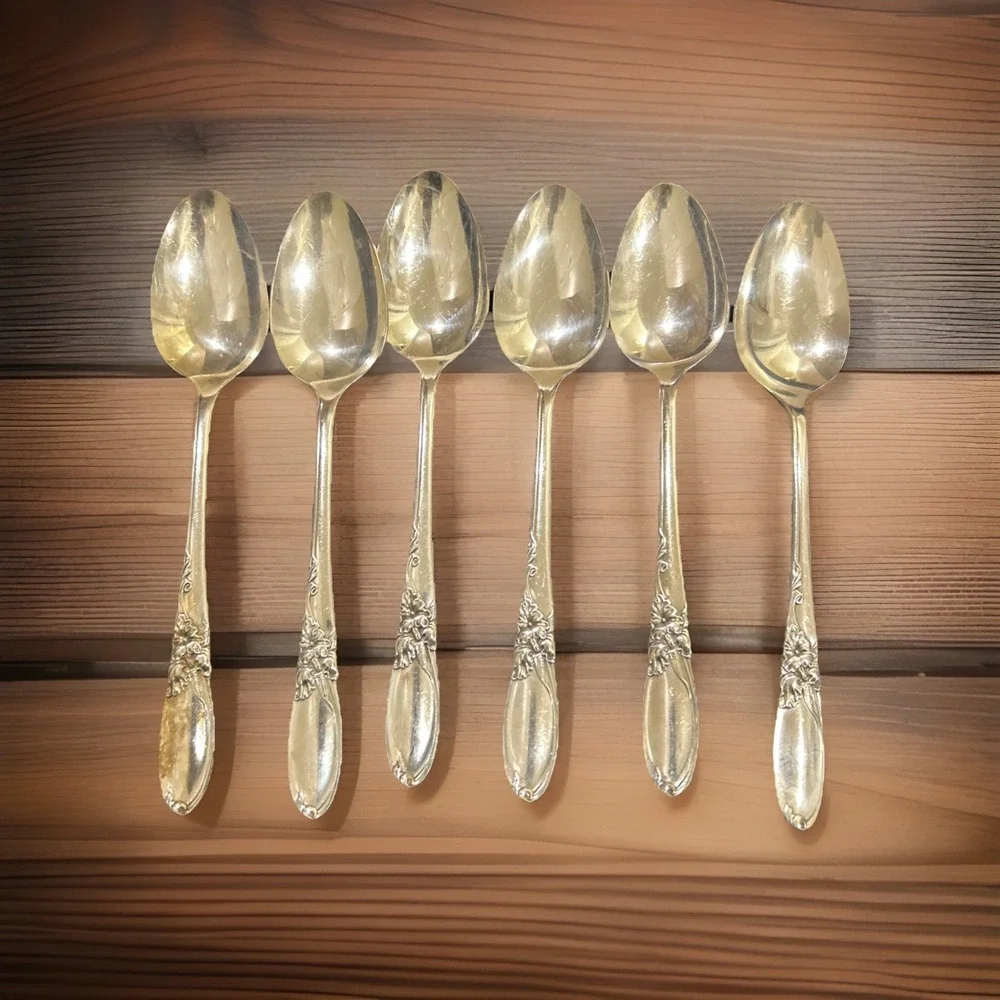 (6) Oneida Community 1953 WHITE ORCHID Silver Plate Teaspoons Vintage
